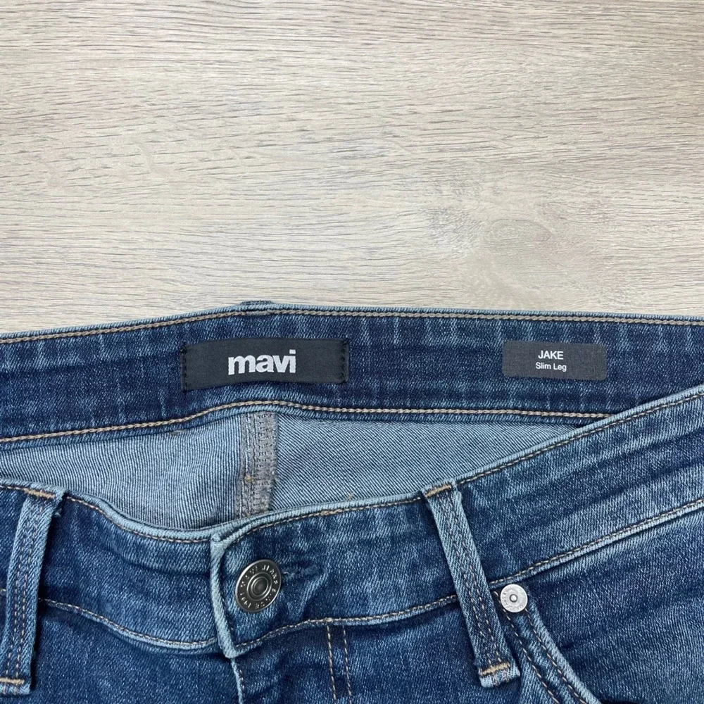 Mavi this piece